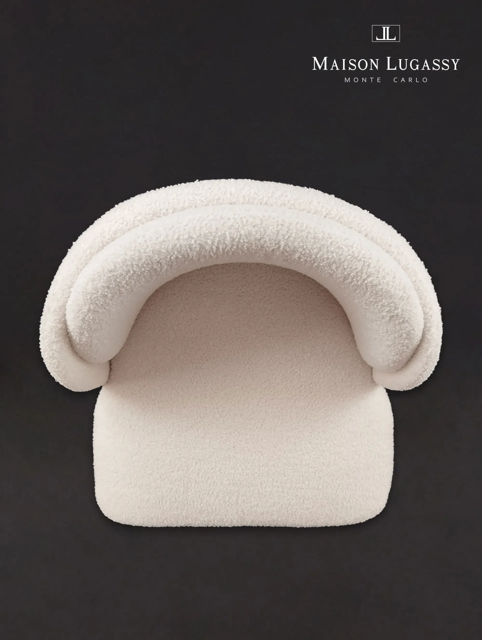 Chaise de repas "Honoré" vue du haut plongeant sur sa matière cocooninag et enveloppante