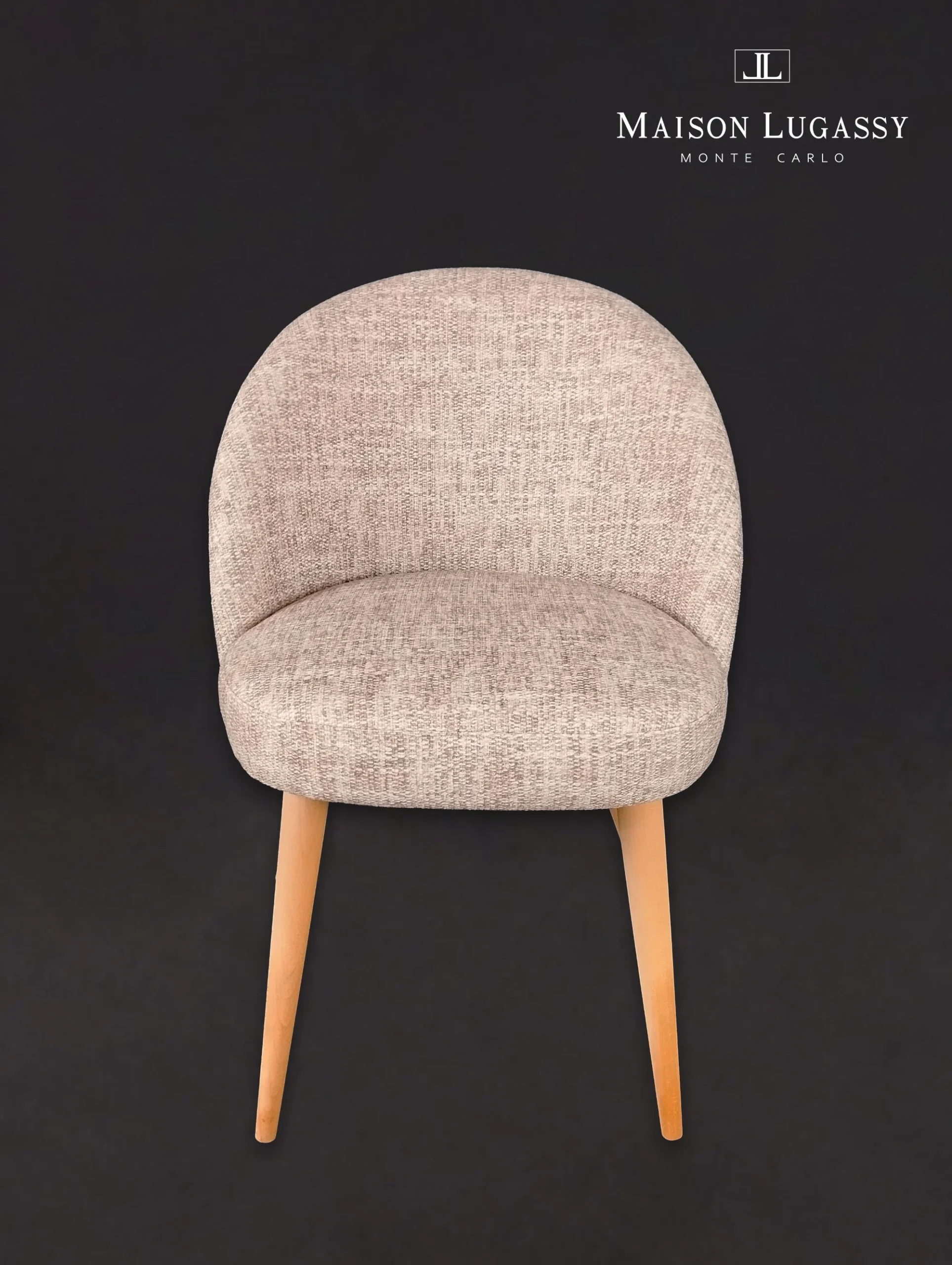 Chaise de repas "Louise" avec ses pieds en bois cintrés